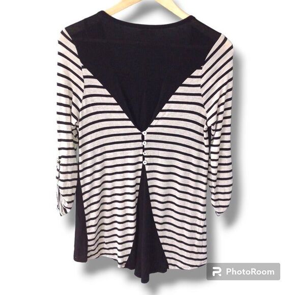 Charming Charlie Medium Striped Blouse-Button Down Back-Roll Tab Sleeve-Classic - Picture 5 of 10